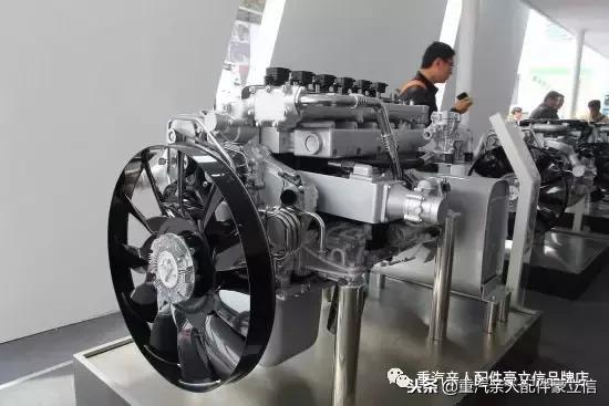 中国重汽发动机故障灯亮了,中国重汽mc曼发动机