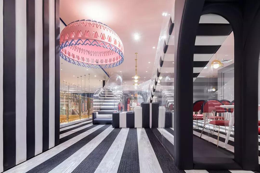 山本耀司儿童游乐园,山本耀司儿童