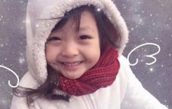 “女儿太漂亮”，竟成了全家人累赘，爸爸看孩子越长越好看就心烦