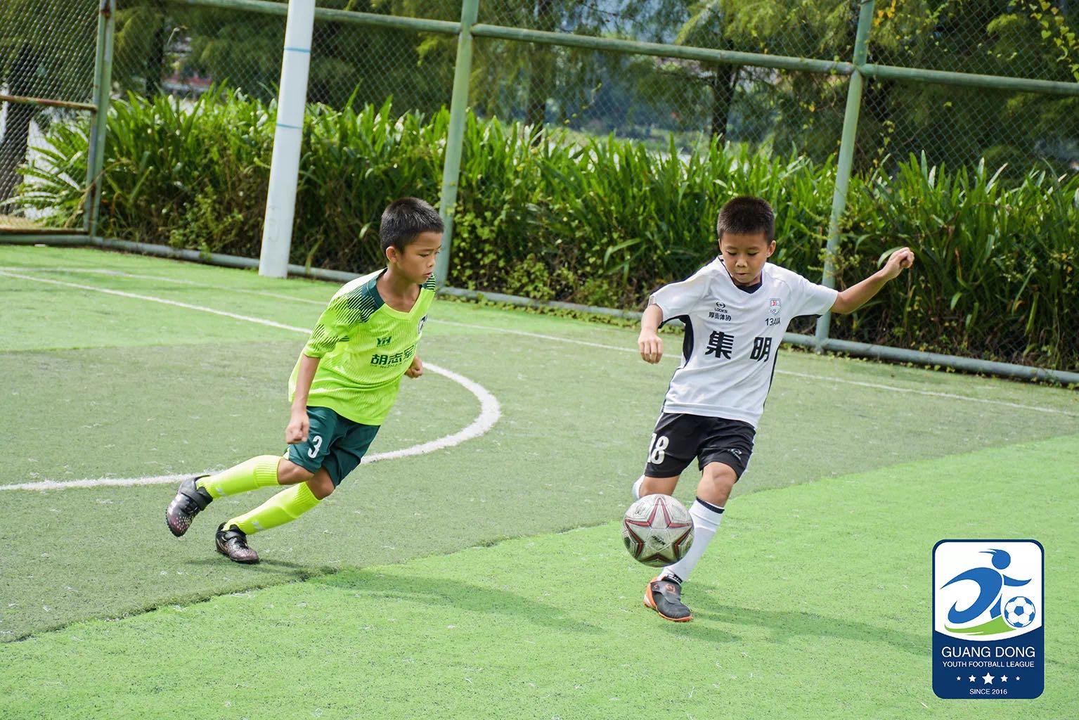 东莞足球队胡志军,广东足球运动员胡志军