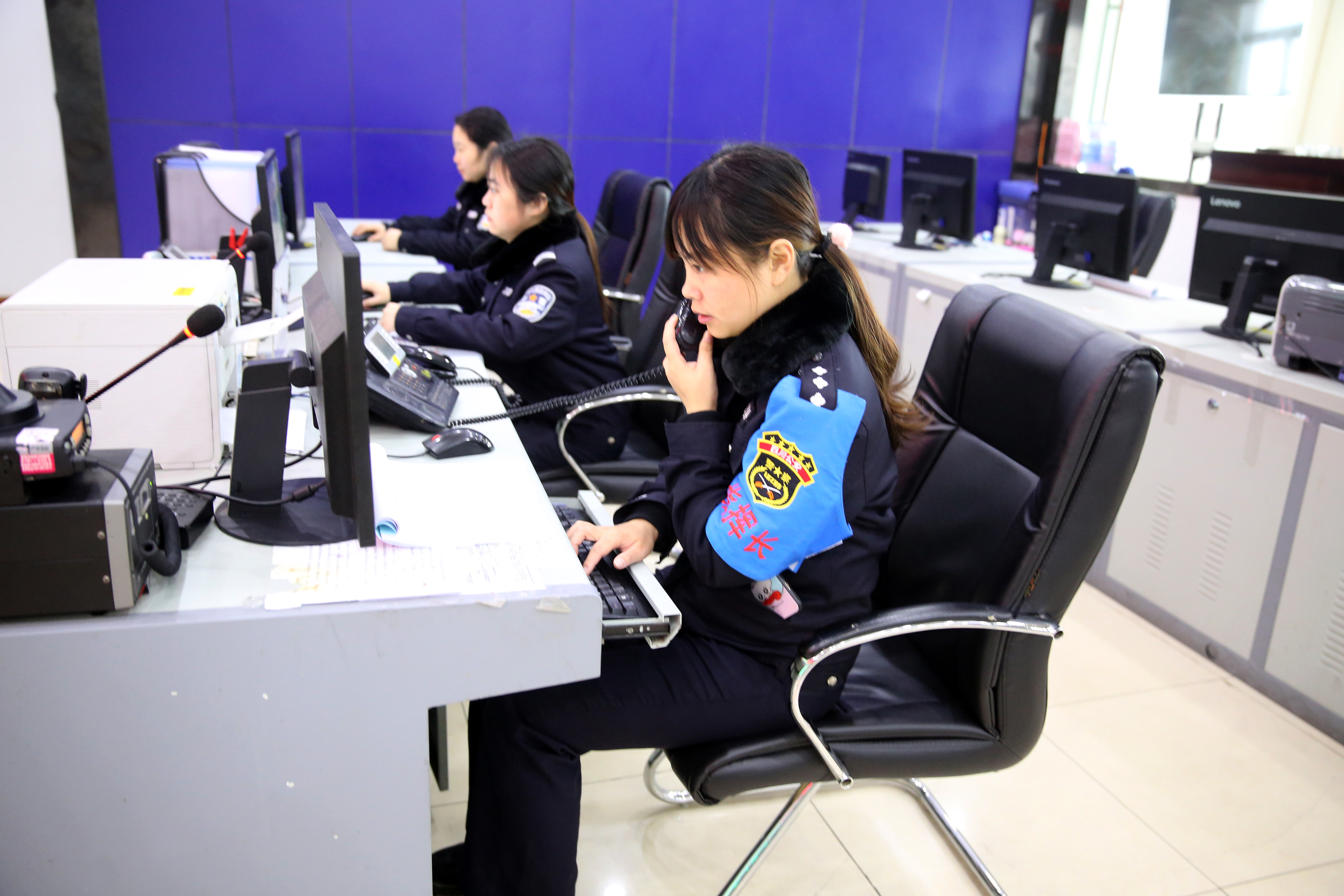 平安守护三八特辑丨乐至公安局指挥中心：平凡幕后的巾帼担当