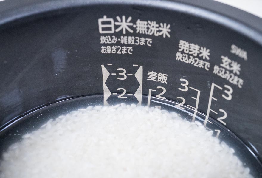 电饭煲煮出米饭测评,日本电饭煲使用方法熬粥