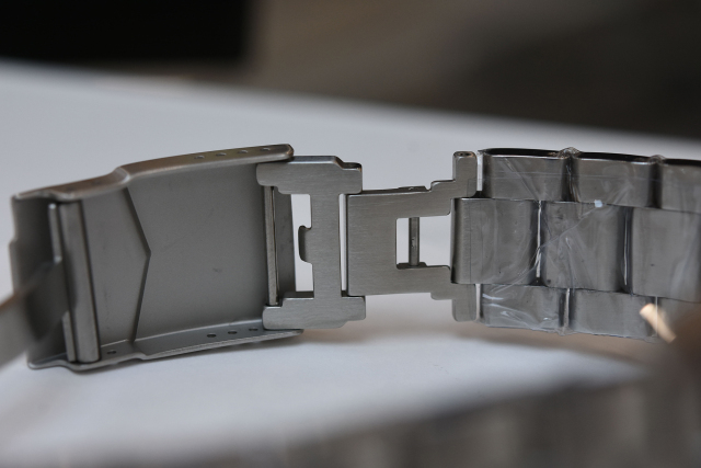 迪沃斯绿蛟龙和浪琴康卡斯,迪沃斯绿蛟龙与劳力士绿水鬼