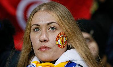 曼联球迷震撼场面,曼联绝杀激动时刻