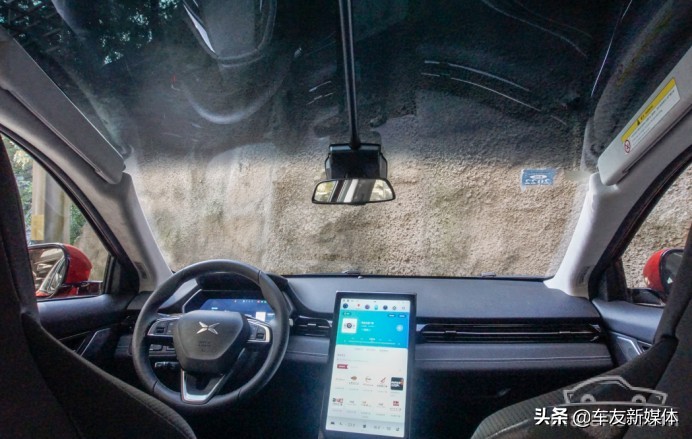 小鹏g3i520g,小鹏g32021款试驾