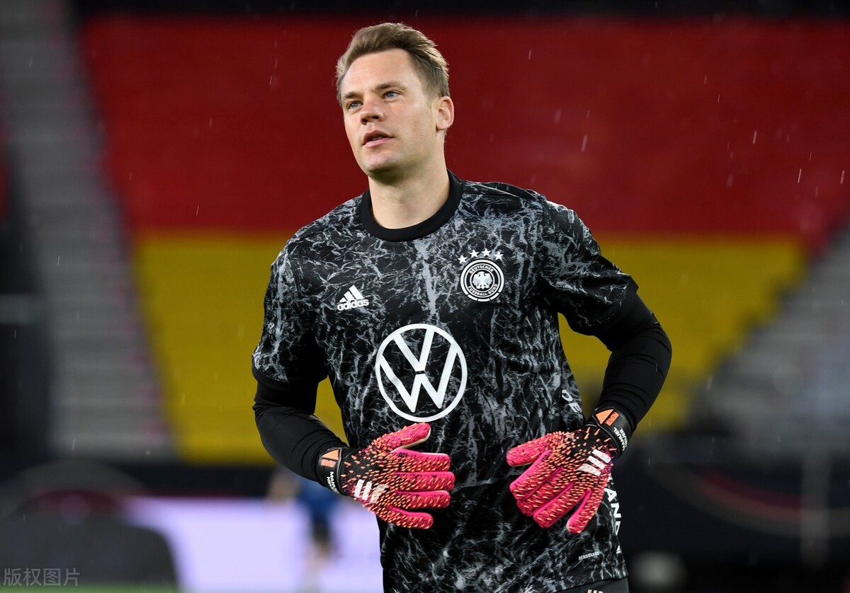 诺伊尔足坛十大神锋,德国足球队员颜值排行榜