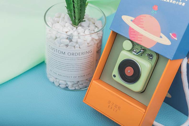 猫王老款收音机,猫王收音机创始人视频