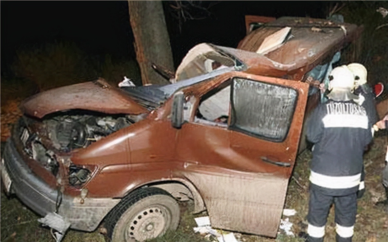 申通创始人去世，高管们自立门户，妻子陈小英出招改变中国快递业