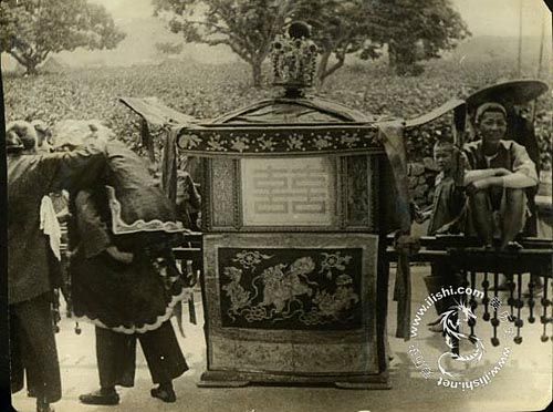 民国新式婚礼有哪些特殊性,民国时期结婚是怎么样的