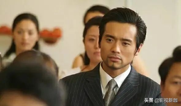高云翔独自现身表情凝重,高云翔最后判决结果