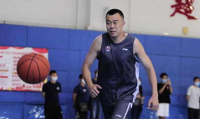 复赛成了“鬼门关”，辽宁加入换帅大军，球迷：天亮了