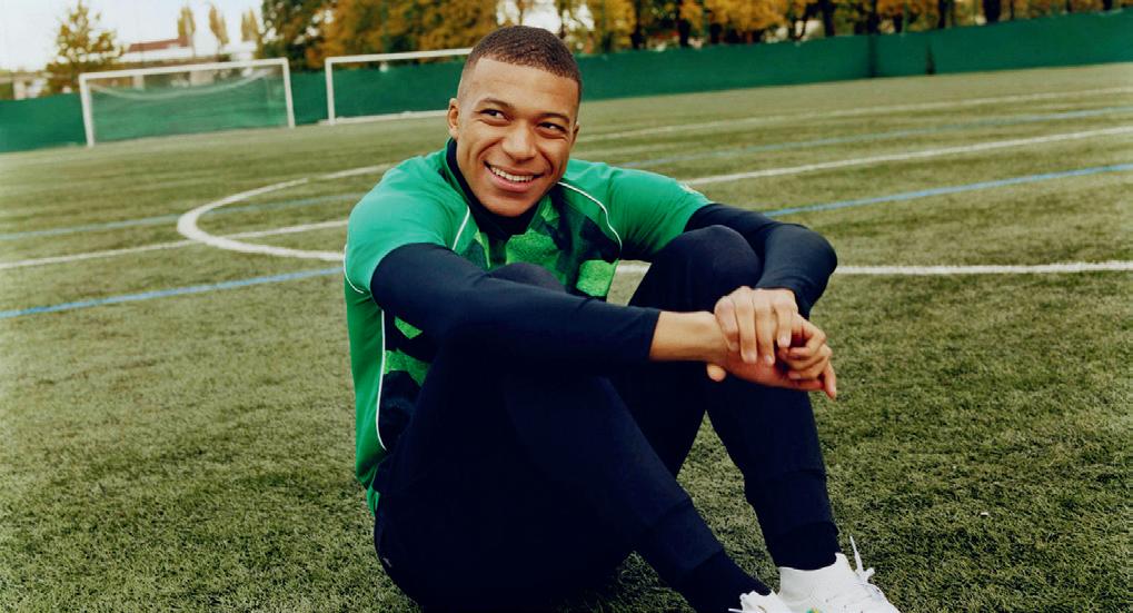 足坛福布斯,足坛十大富豪球星