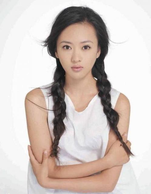 张默家暴事件完整版,张默与童瑶谈了几年恋爱