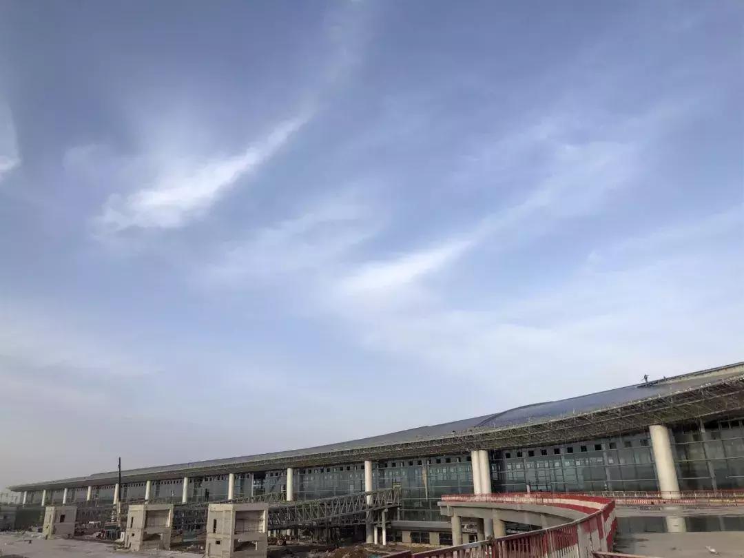 建一座世界级足球场,建造一个世界顶级足球场