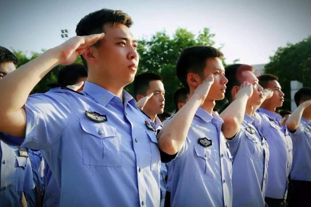 考哪所警校才是铁饭碗,五所铁饭碗专科警校