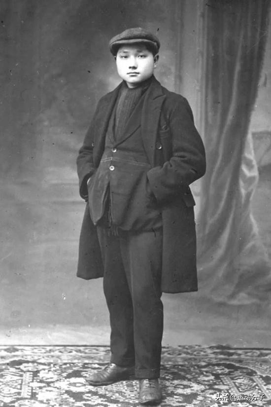 *小平邓**曾向马拉多纳邀约来中国踢场球，球王却开出高价拒绝了