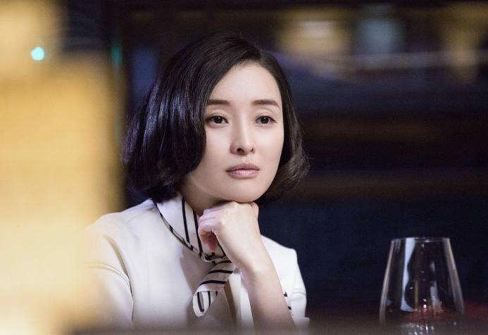 吴越演的凌玲最后离婚了吗,我的前半生吴越扮演小三被骂