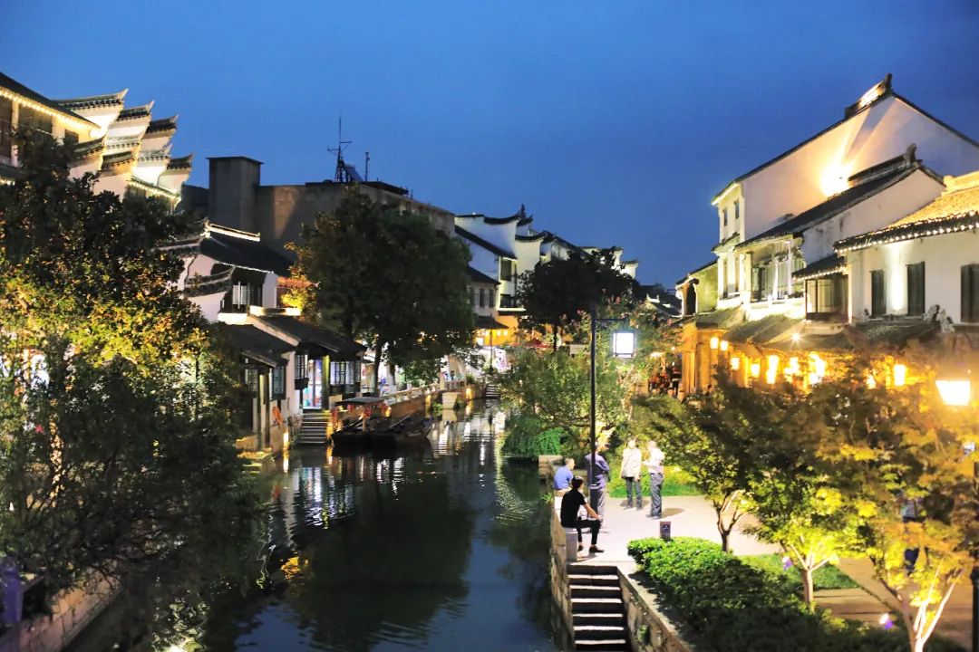 江南古镇黎里游,黎里古镇有什么吃