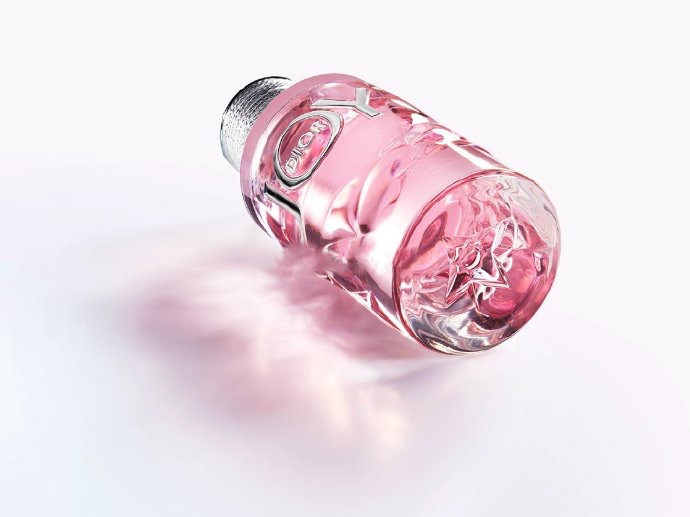 九月新品香水出奇制胜，麝香、胡椒竟成热门香料，大牌们真会玩