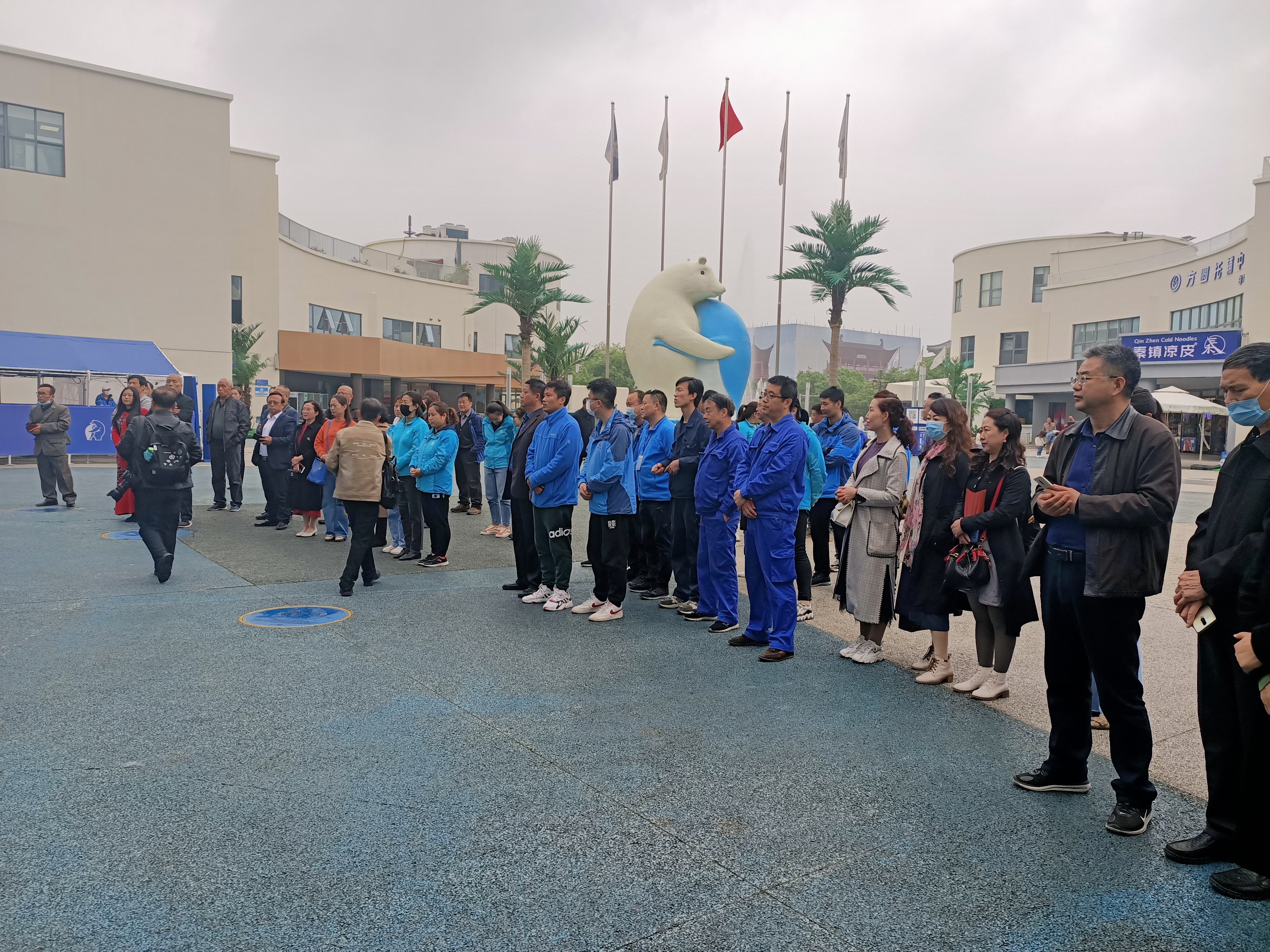 西安曲江海洋极地公园和海洋馆,游西安曲江海洋极地公园