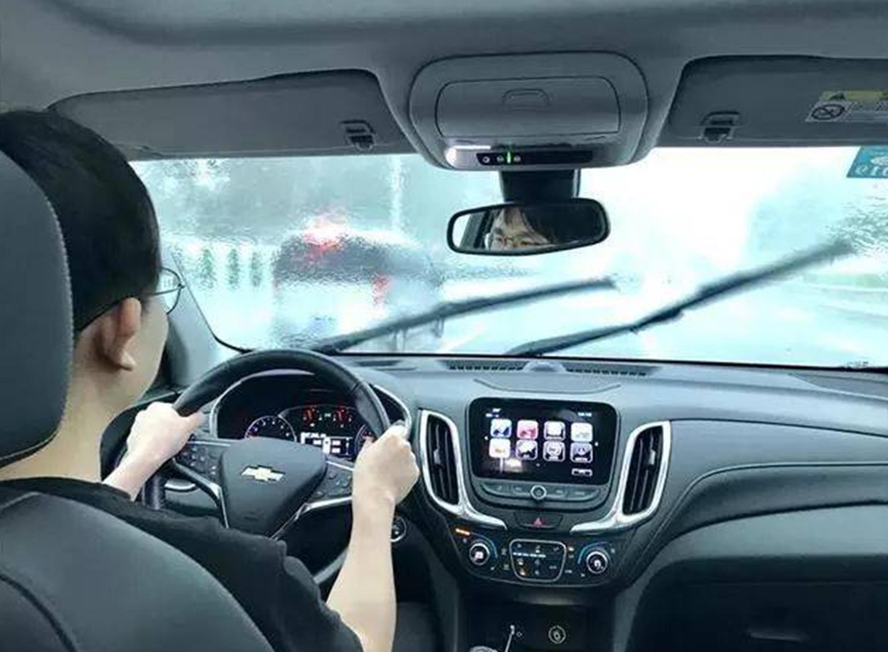 行车记录仪会有车内影像吗,行车记录仪真的很好吗