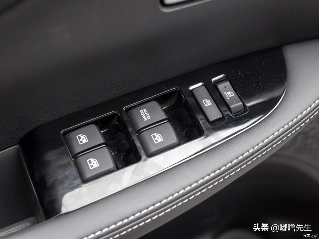 试驾长安悦翔v7,长安悦翔试驾第一视觉