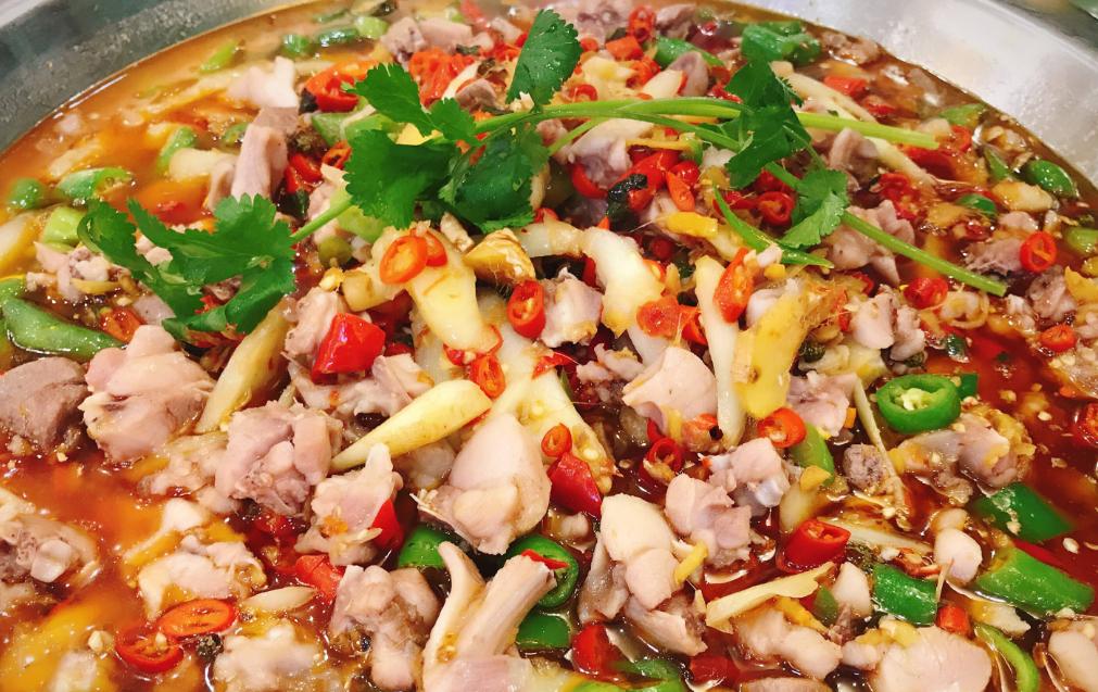 干锅兔下酒,干锅兔香辣正宗做法