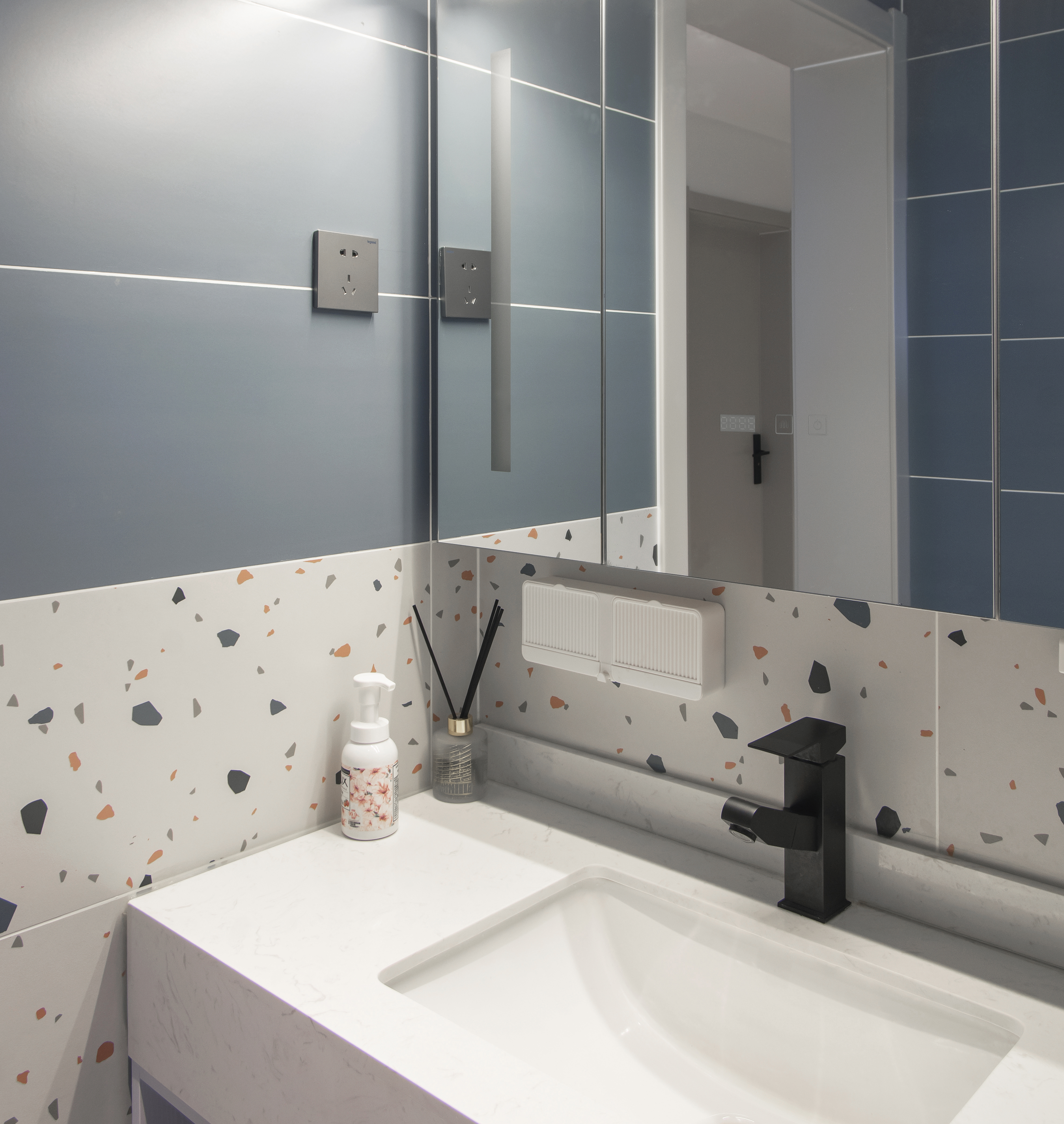 装修材料八大产区 (装修常用材料品牌一览表图表)