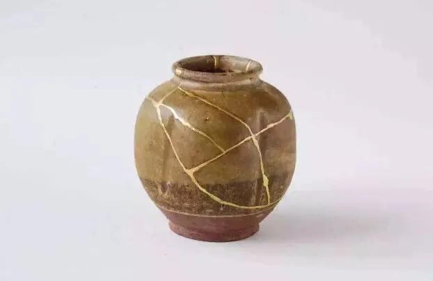 壶盖磕坏如何修复,壶盖摔破了怎么处理