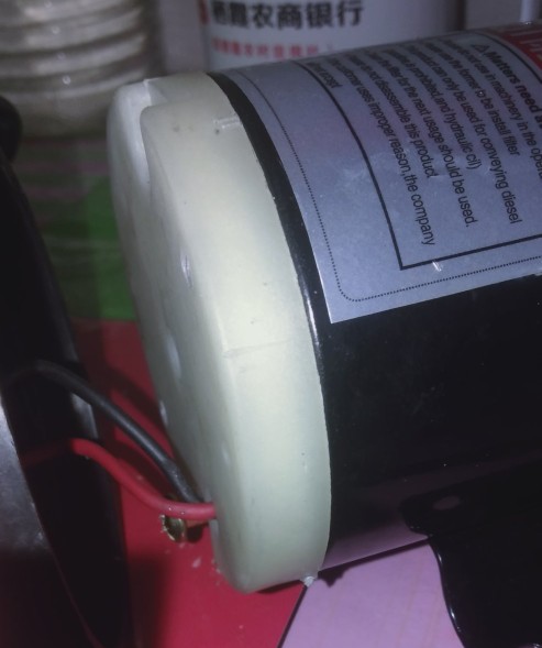 12v电瓶可带多少瓦的抽油泵,电动抽油泵12v怎么连接电瓶