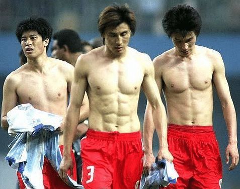 12强赛中国队谁当过队长,国足12强队长