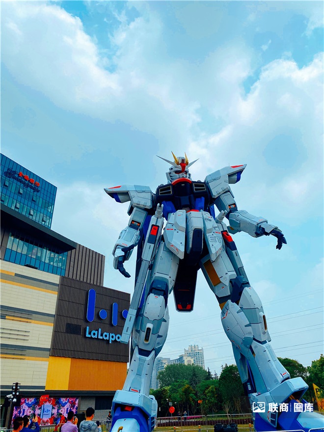 除了高达，中国首家LaLaport啦啦宝都还带来哪些惊喜？