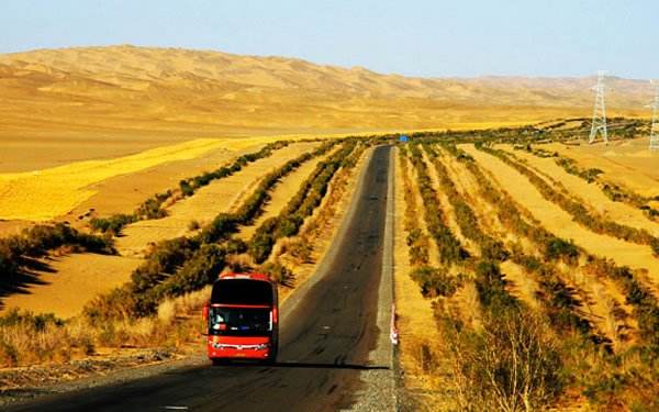 自驾游爬沙漠需要多长时间,自驾四个沙漠