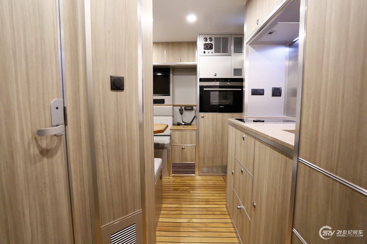 诺马迪森房车100万以内,1300万诺马迪森越野房车旅游