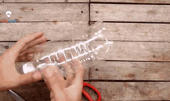 吊兰绿萝花盆制作,用塑料瓶做绿萝吊兰花瓶