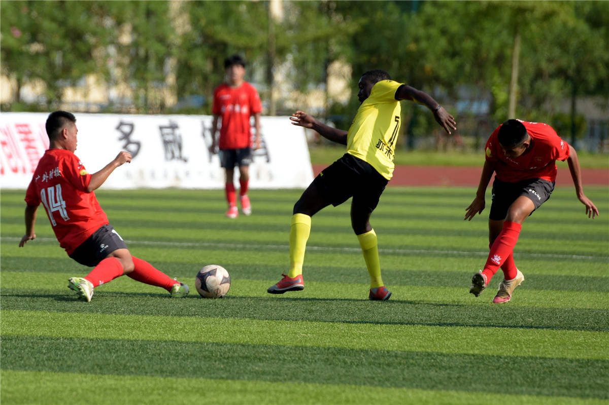 广西足球比赛今日赛程,桂超联赛2024广西贺州