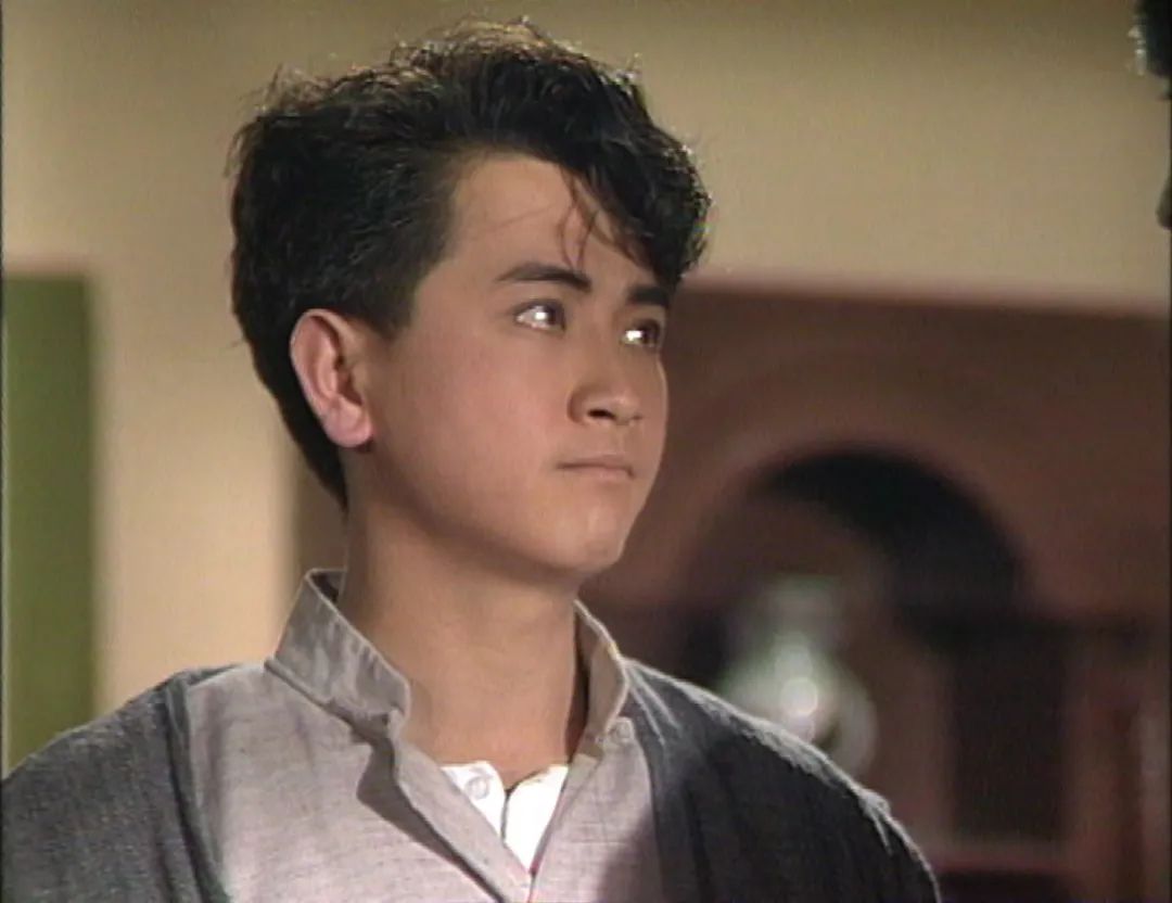 中华女英雄完整视频,80年代电视剧中华英雄