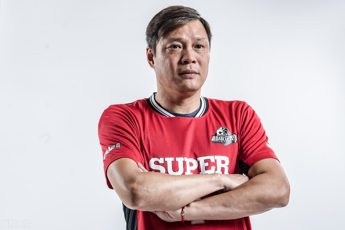 当年范志毅进世界杯,当年范志毅和谁在水晶宫队