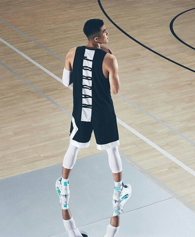 娱乐圈与体育圈,体育圈和娱乐圈哪个影响力强