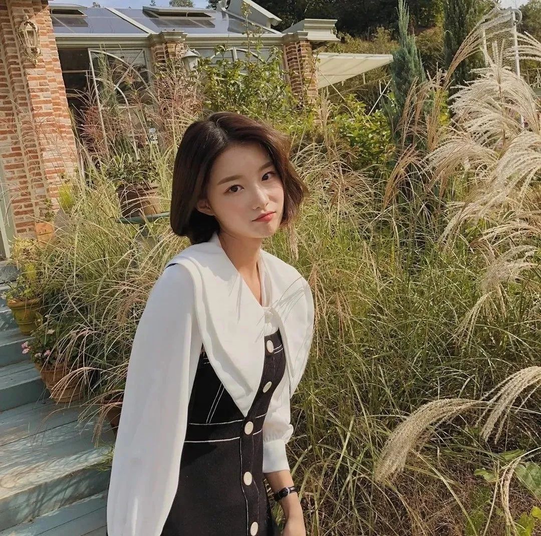 长头发显高显脸小发型,适合矮个子脸小的短发型