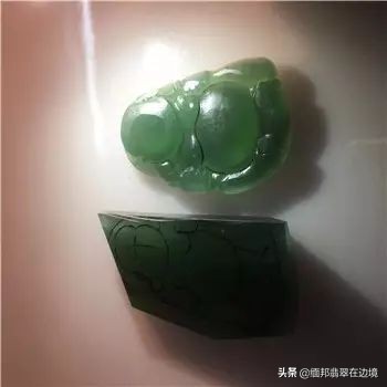 罕见的冰种翡翠,切出罕见冰翡翠