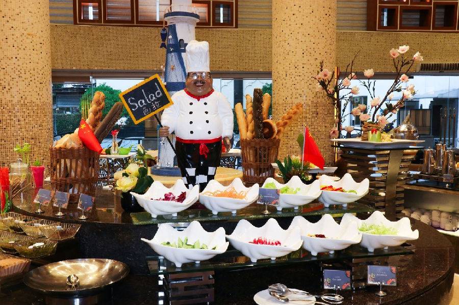 深圳宝安竟藏着如此诚意十足的海鲜自助餐厅，新鲜现做用料地道