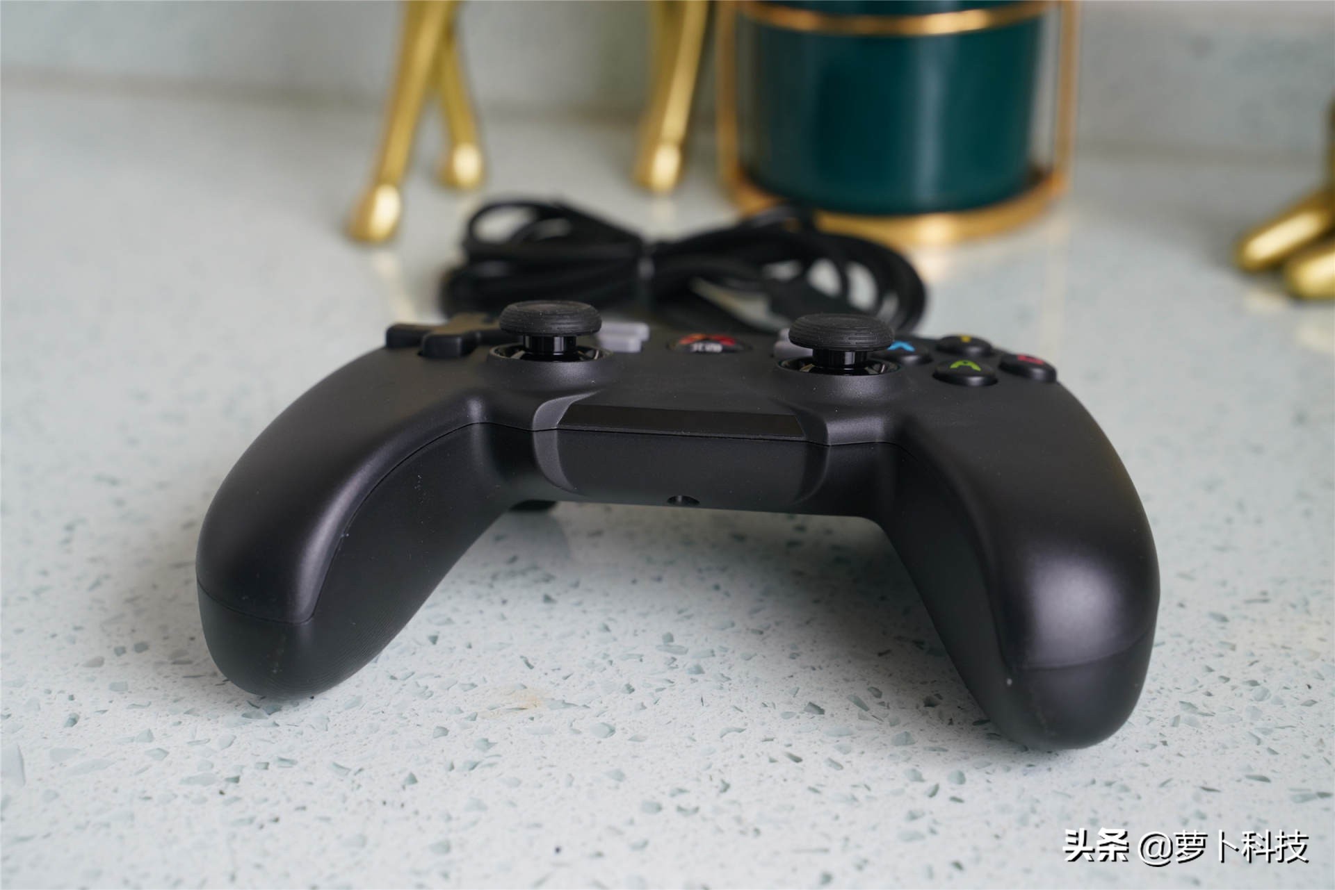 北通蝙蝠4手柄连接电脑没反应,北通蝙蝠4手柄玩实况