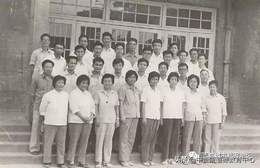 山东青岛第四中学图片,青岛四中简介及历史