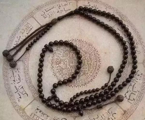 一招教你分辨老念珠,各种念珠详解