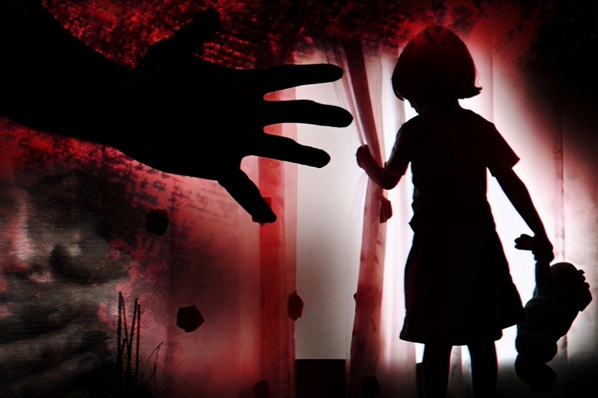 印度12岁女孩被同学侵害后续,印度女孩遭亲哥叔杀害