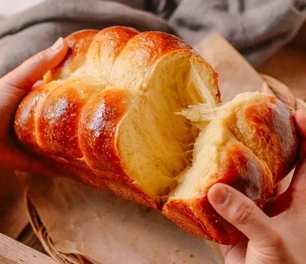 核桃布里奥斯奶油夹心面包,核桃布里奥斯面包的来历