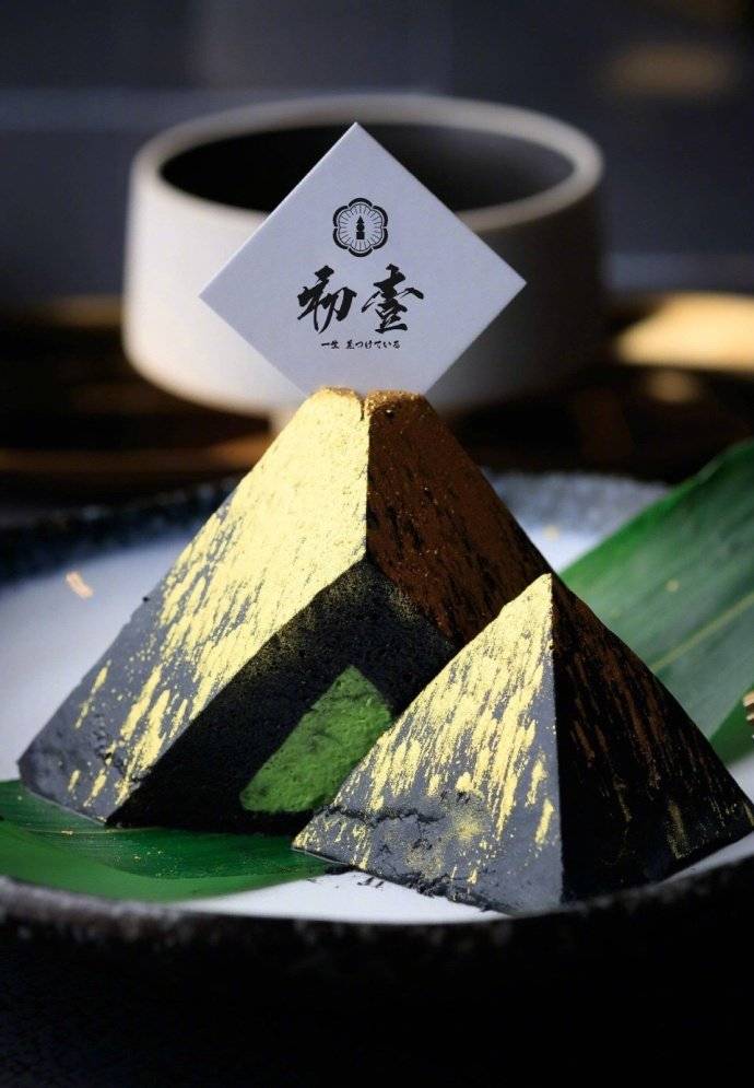 初壹抹茶品牌VI计年轻时尚的连锁品牌个性独立酷劲十足