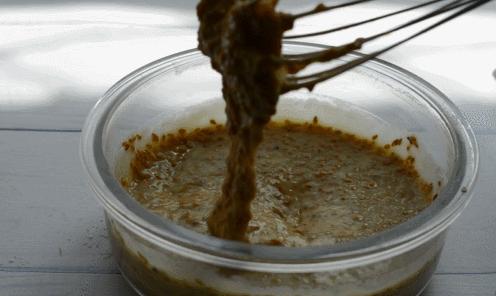 宝宝多大要吃两顿主食,宝宝加餐吃多少