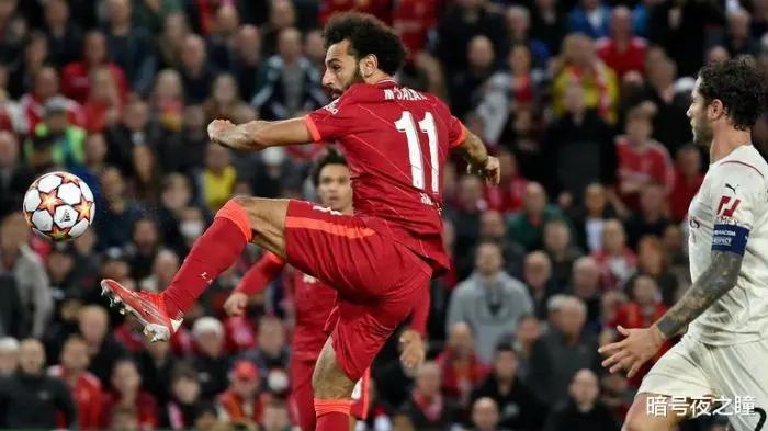 利物浦在AC米兰比赛中防守失误表明，如果没有范迪克，将失去什么